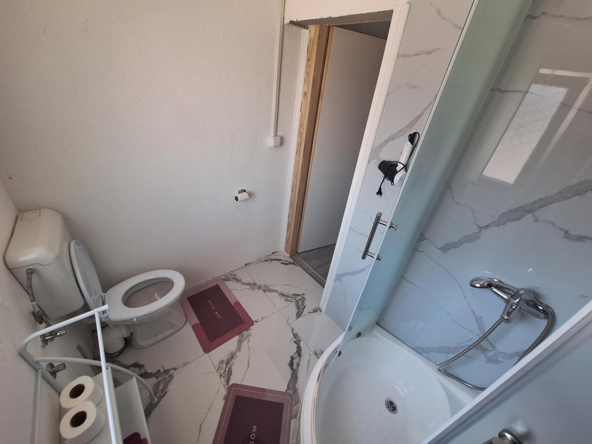 Fly & Stay Apartments Laktaši 外观 照片