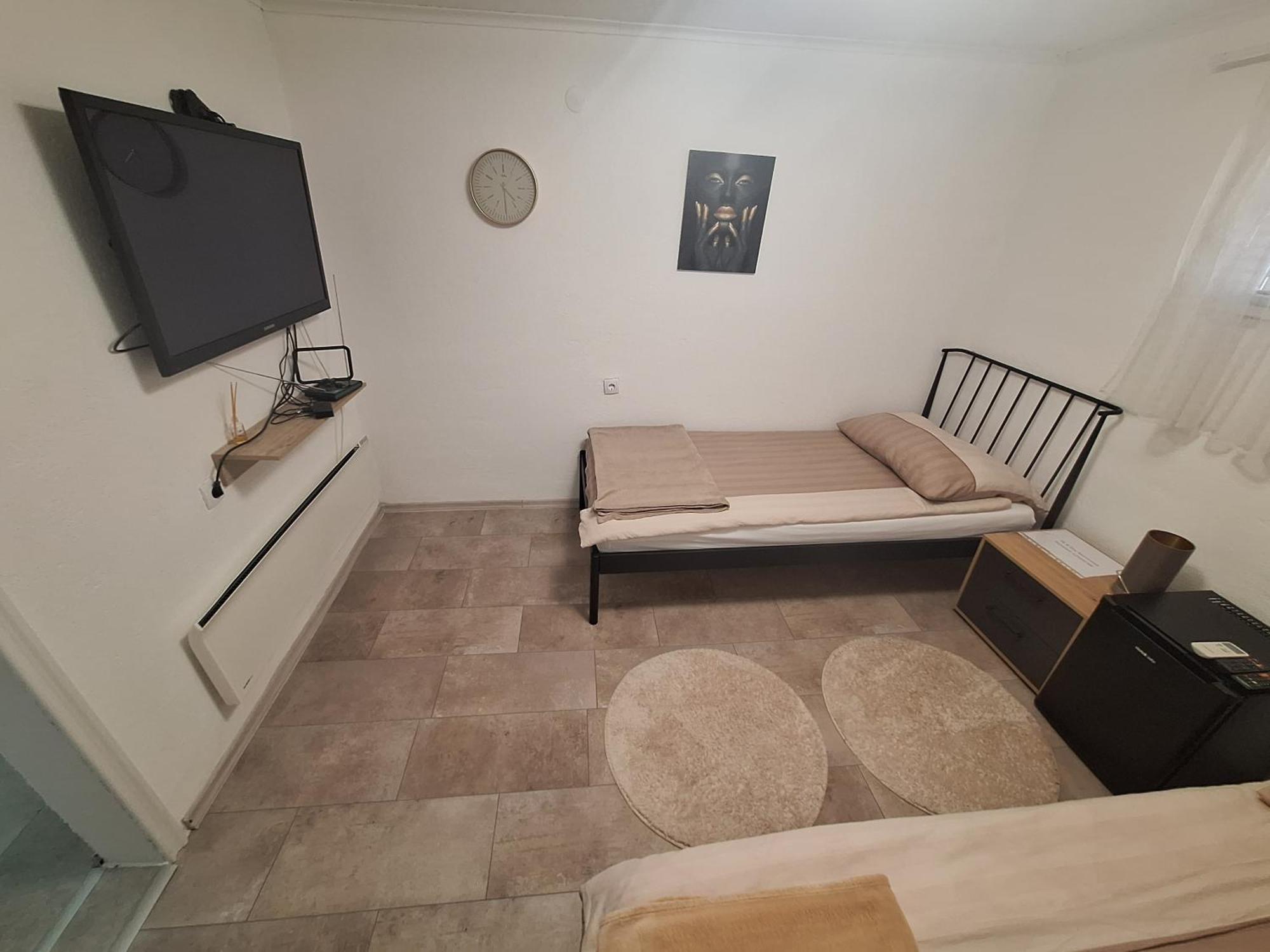 Fly & Stay Apartments Laktaši 外观 照片